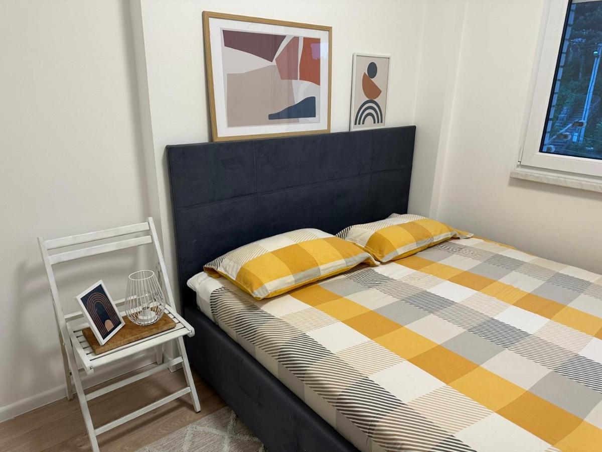 Novoureden Stan U Vitezu Apartman Kültér fotó